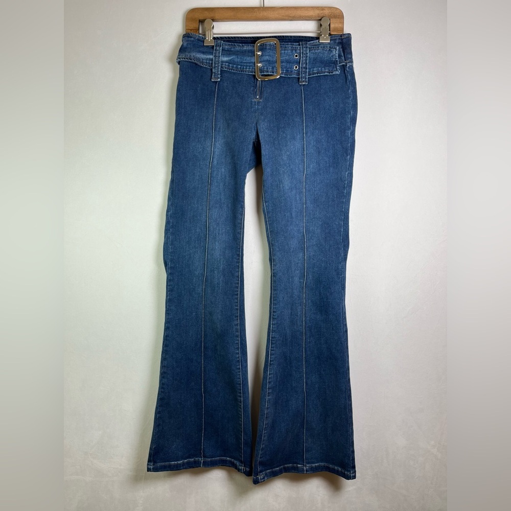 White Fox Belted Flare Jeans Women’s Size S 100% Cotton Y2K Boho Retro Style - Picture 2 of 9